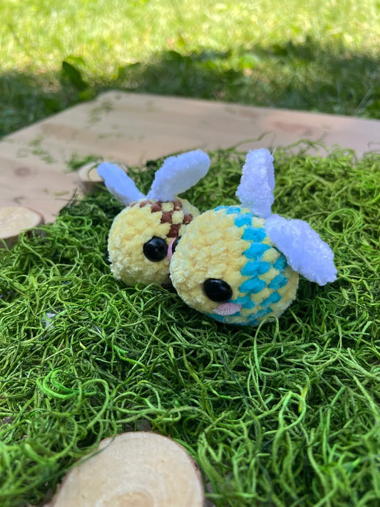 Crochet Bee Amigurumi - Small