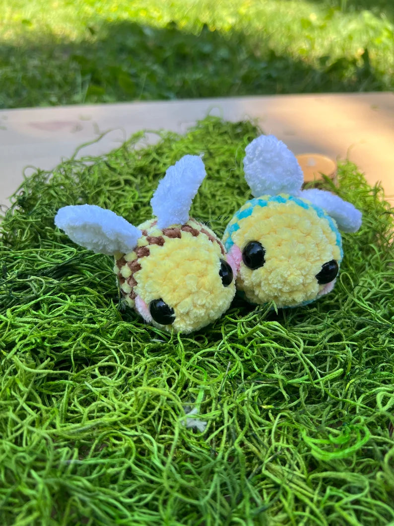 Crochet Bee Amigurumi - Small